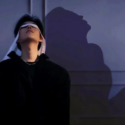 ins真人恩爱情头今日份的XX=98%的酸+2%的单身(图1)