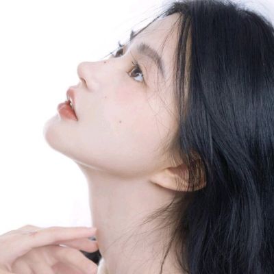 人们的心肠总是打结 他们看了花海又忘记花海 辜负深红浅白(图1)