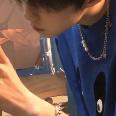 男头/黄昏时总有一束光照亮(图9)