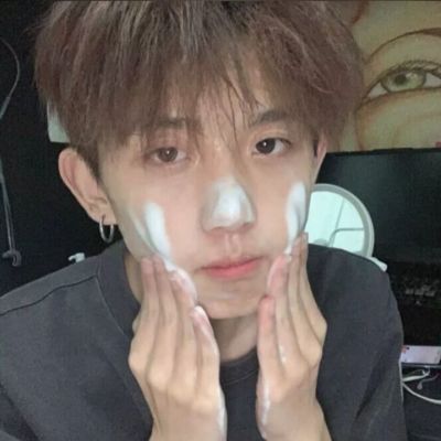 那你呢 你又能爱我多久.(图2)