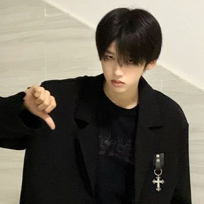 时间总逼我成长 让我看清这世态炎凉/＂高质量男头(图4)