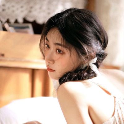 人们的心肠总是打结 他们看了花海又忘记花海 辜负深红浅白(图4)