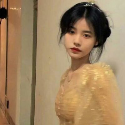 ins微信女头图他年纪大 图他不洗澡 图他三室一厅可以跑(图13)