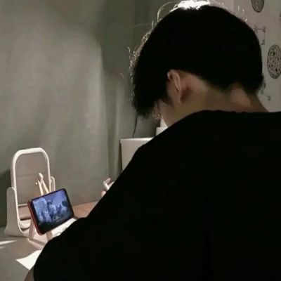 时间总逼我成长 让我看清这世态炎凉/＂高质量男头(图7)