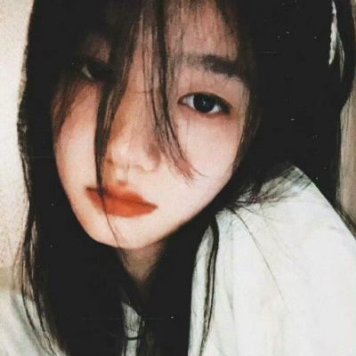 小众时尚女头/“祝看到这里的每个人都天气晴朗.”(图1)