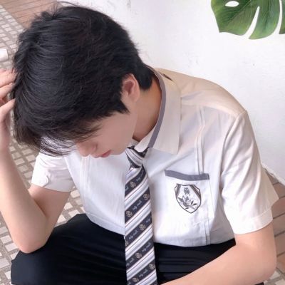 y杨七，天是蓝的，水是深的，你说的没有一句话是真的。(图3)