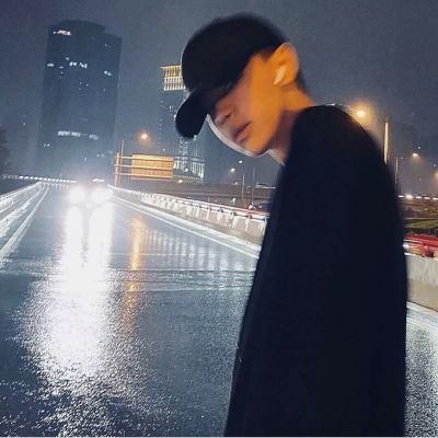 大起大落谁都有 拍拍灰尘继续走。优质男头＂(图1)