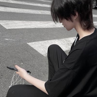 一般阳光的男孩子用的头像 y杨七.爱意随风起，风止爱未平。(图2)