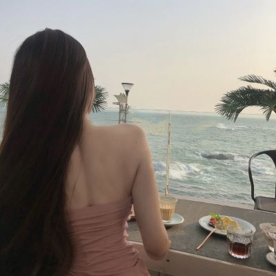 好奇怪 你跟谁都爱得轰轰烈烈 唯独跟我不合适＃从前苏(图8)