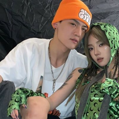 意境情侣头像 我带了一书包的零食，大家都可以吃，只有你可以吃完。(图7)