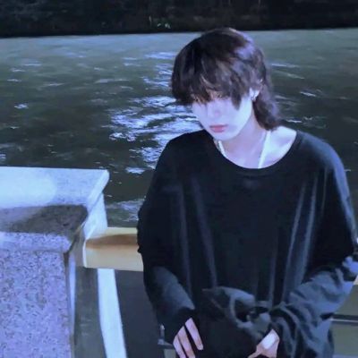 剑未佩妥，出门已是江湖：千帆过尽，归来仍是少年(图2)