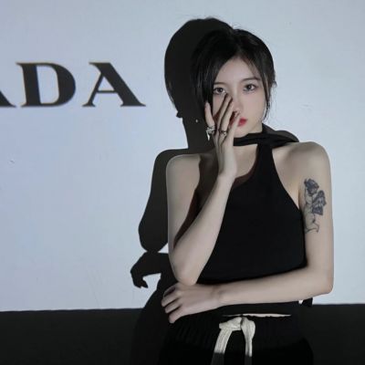 好奇怪 你跟谁都爱得轰轰烈烈 唯独跟我不合适＃从前苏(图3)