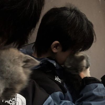 ins小清新文艺范男头一直很尊重奶茶 没去冰 没少糖 没少喝(图18)