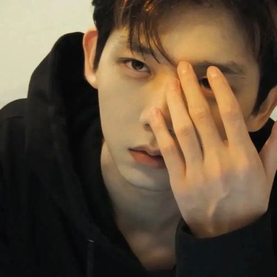 ins小清新文艺范男头一直很尊重奶茶 没去冰 没少糖 没少喝(图9)