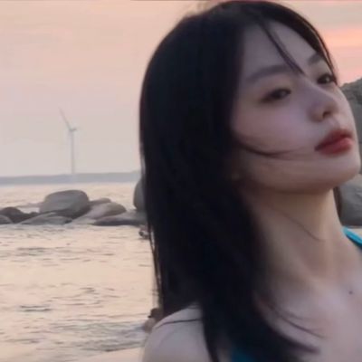 女生头像，“要跟让你快乐的人在一起啊，友情爱情都是喔”(图10)