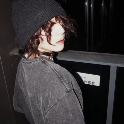 ins小清新文艺范男头当年我也是颗痴情种子结果下场雨淹死了(图12)