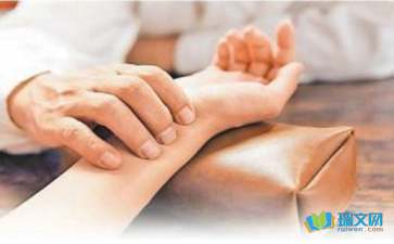 有关二年级医生作文8篇