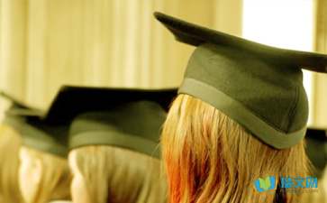 【精选】六年级毕业作文300字合集9篇