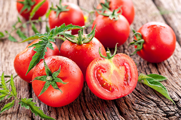 番茄可防癌、增加免疫力　加油炒熟吃最营养。(Shutterstock)