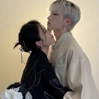 每个人都是星星 暗一点没关系 ＂高清情侣头像 （高质量情头）(图1)