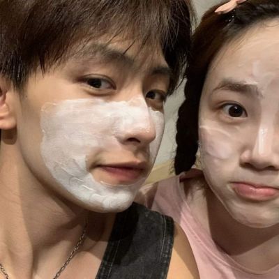 这个世界乱糟糟的，而你干干净净。可以悬在我的心上 ，做太阳和月亮(图3)