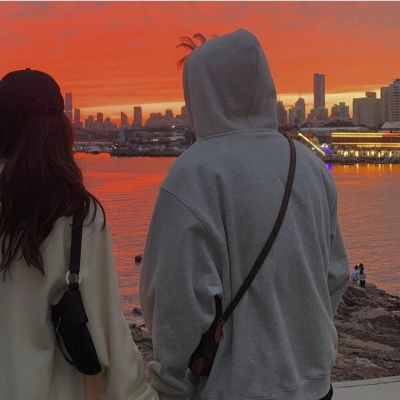 ins真人恩爱情头以后我的瓶盖都由他来拧(图7)