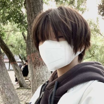 离群索居者不是野兽便是神明。(图2)