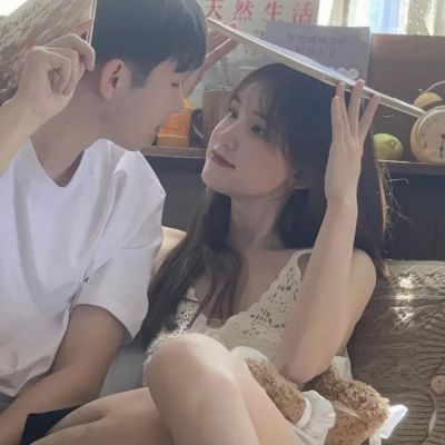 ins真人恩爱情头听别人说你觉得我长得不好看咋滴你想搞特殊？(图2)