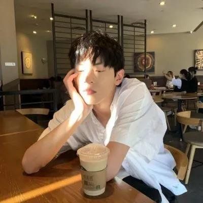 天将黑未黑时最浪漫 人不远不近时最自然(图14)