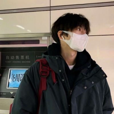 很帅，硬汉(图2)