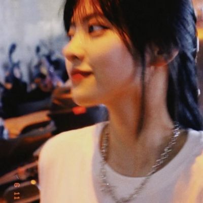 女生头像/他向我奔赴而来(图7)