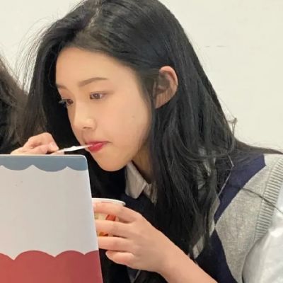 氛围感女生「“风起风落，吹过这个过野的青春”」(图3)