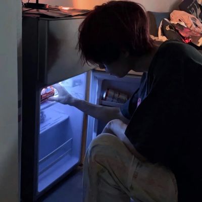 连再见都要摆好造型(图1)