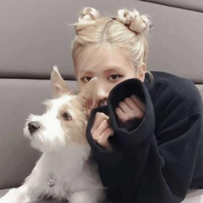 女头＼好像大家都去恋爱了，剩我一个人独立建立社会主义。(图5)