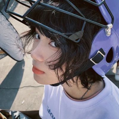 真人女头/有幸被爱也想成为光(图1)