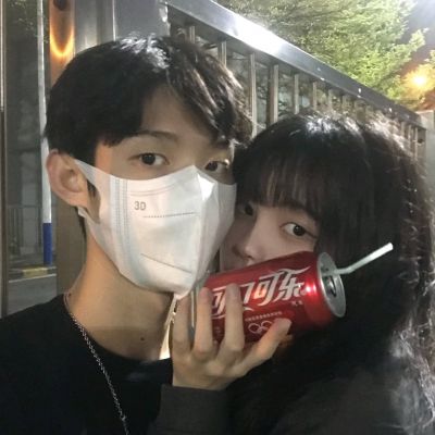 情侣头像「“你是我漫长人生里的无可替代”」(图3)