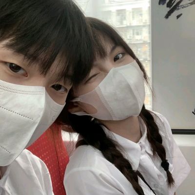 情侣头像「“你是我漫长人生里的无可替代”」(图2)