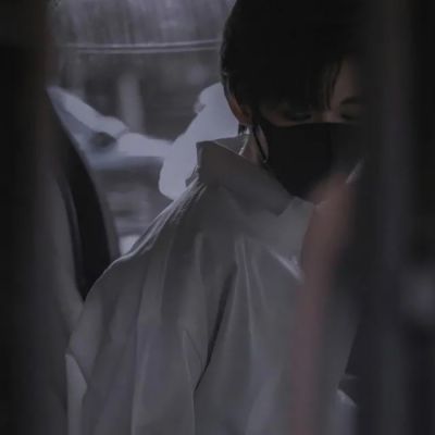 男生头像/承诺像一张白纸一样，毫无意义(图2)