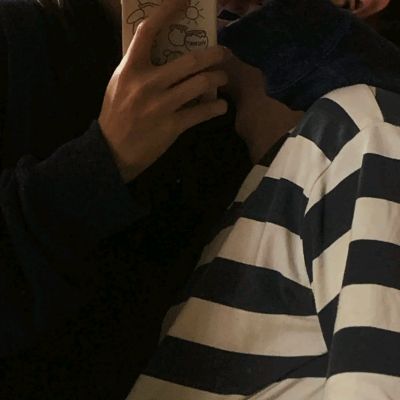 情侣头像「“你是我漫长人生里的无可替代”」(图8)