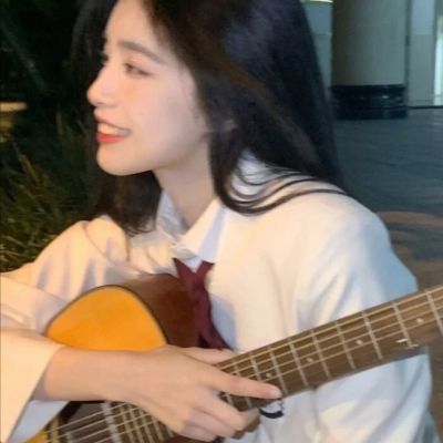 女头＼要跟让你快乐的人在一起友情爱情都是。(图9)