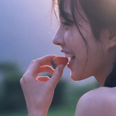 我爱你心就特别软，平淡也温暖，无语也浪漫。