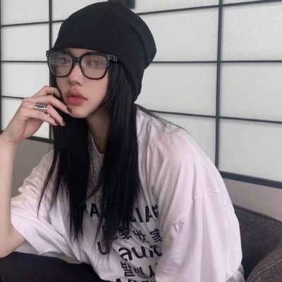 女头/不经意间闯入生活的人总能惊艳了岁月(图1)