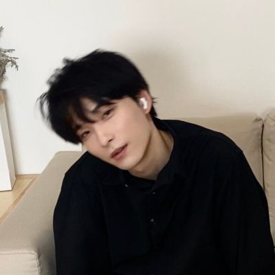 ins超酷成熟男生头像/拐个弯 与生活和解 得失都随意.(图3)