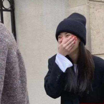 ins情侣头像一对两张/该释怀就释怀 没有人会一直原地踏步(图18)