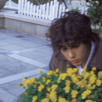 ins小清新文艺范男头小伙子真不错年纪轻轻的就这么年轻了(图11)