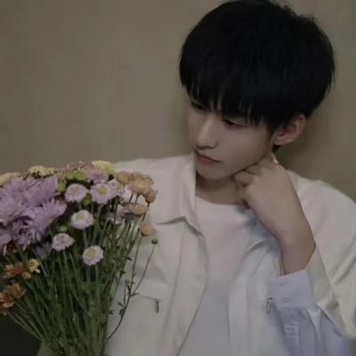 充当着可有可无的位置就没有必要那么执着了(图13)