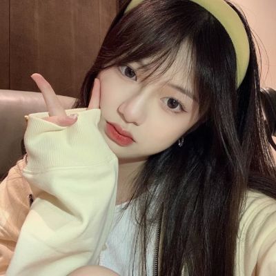 ins气质魅力女生头像(图10)