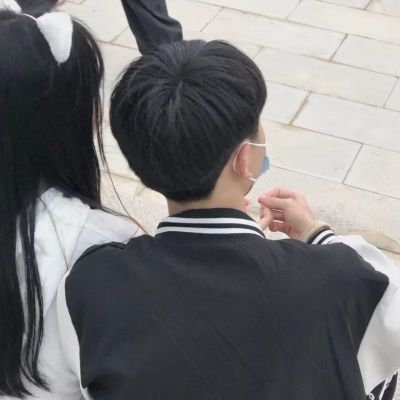 情侣头像意境ins一对两张恩爱(图8)