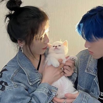 情侣头像ins/分享欲是靠回应持续的(图11)