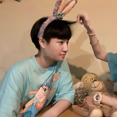 情侣头像意境ins一对两张恩爱(图3)